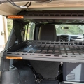Adjustable trunk shelf for Jeep Wrangler JKU – installed view
