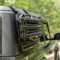 Metalowe mocowanie trapów Maxtrax Lite od Expedition-Gear