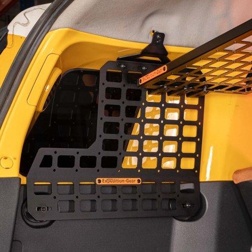 Panel MOLLE Toyota FJ Cruiser – panel montażowy do akcesoriów 4x4 w bagażniku